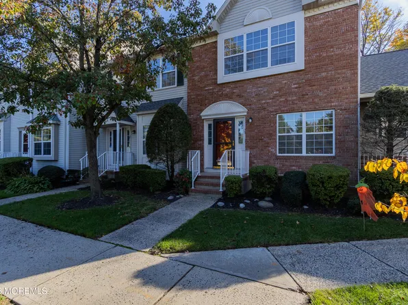 39 Azimuth Ct #127, Holmdel, NJ 07733