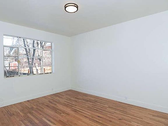 3rd image of 2916 S Fisher Cir E #2916