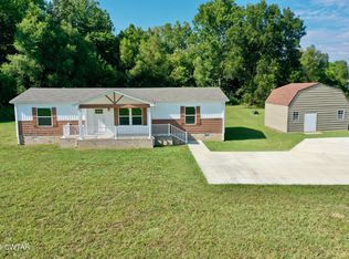 425 Peckerwood Point Rd, Newbern, TN 38059