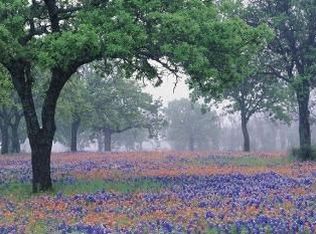 705 Celebrity Ct, Midlothian, TX 76065