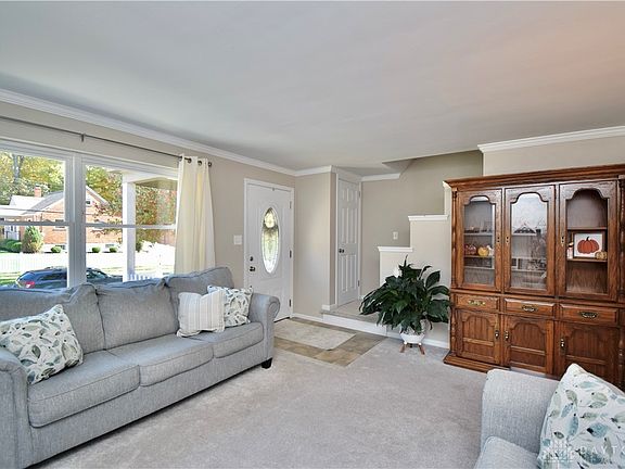 4th image of 1447 Verdale Dr