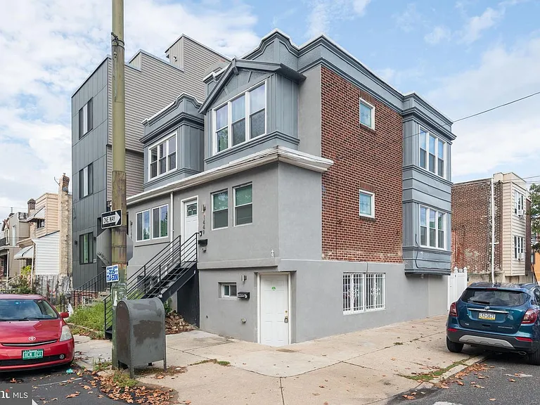 1449 S 32nd St #1 — Photo 2