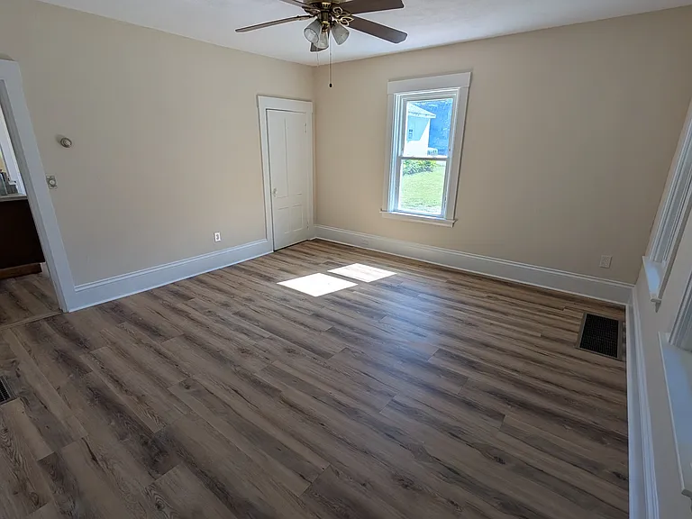 358-360 Fairmount St #2 — Photo 5