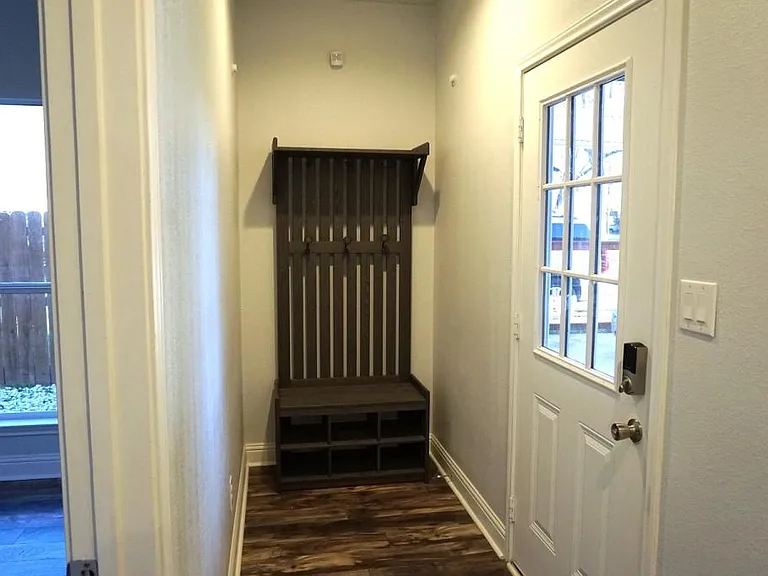 1415 Semlinger Rd — Photo 3