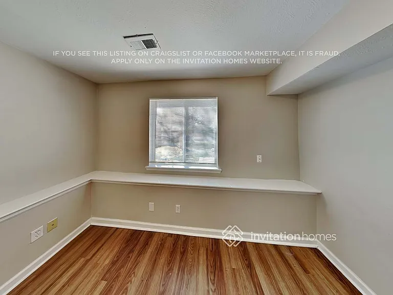 4861 S Dunkirk Way — Photo 12