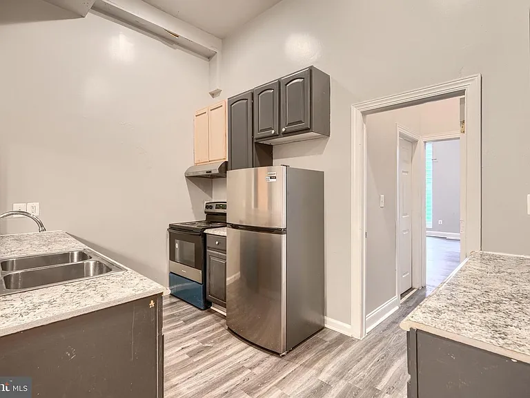 1524 Madison Ave #1 — Photo 17