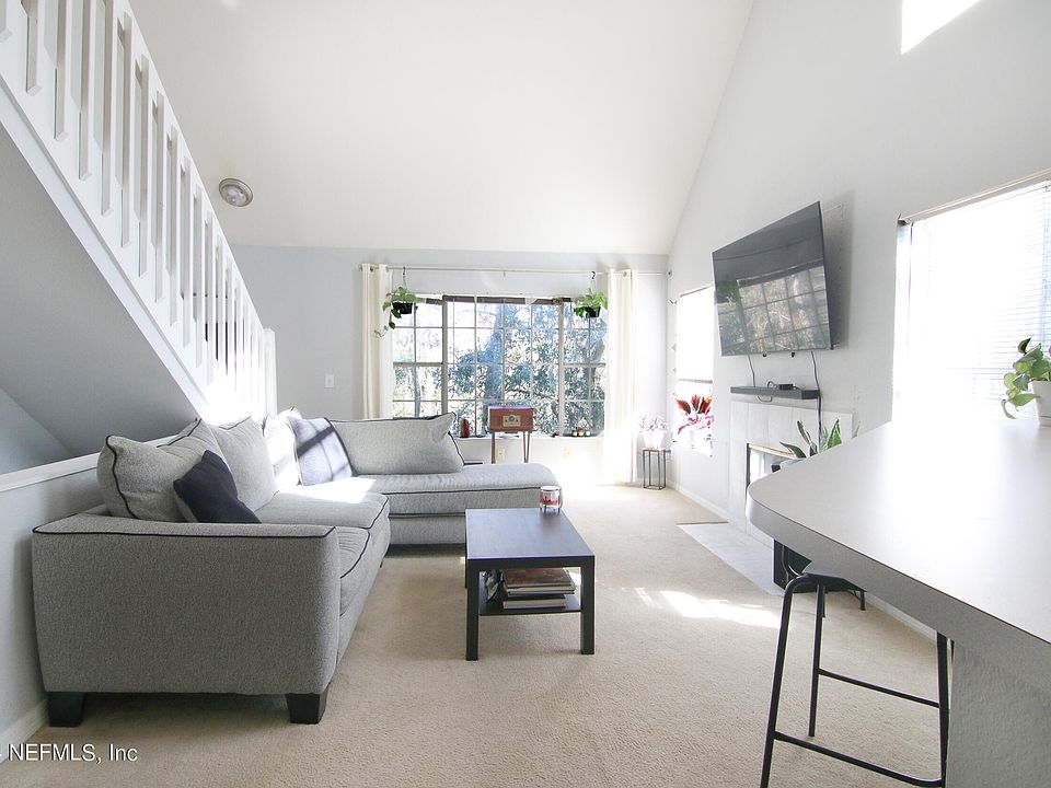 1st image of 13703 RICHMOND PARK Drive N #2308