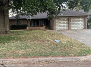 3713 Rolling Lane Cir, Midwest City, OK 73110