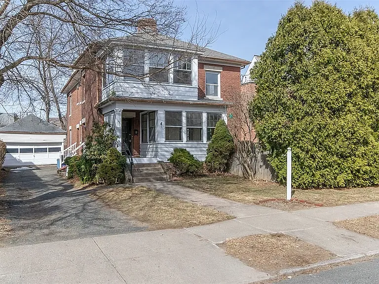 151 Allyn St #1 — Photo 9