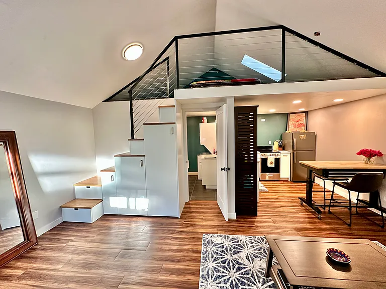 2419 W Regan Ave — Photo 50