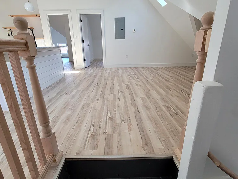 682 Whitney Ave #3 — Photo 4