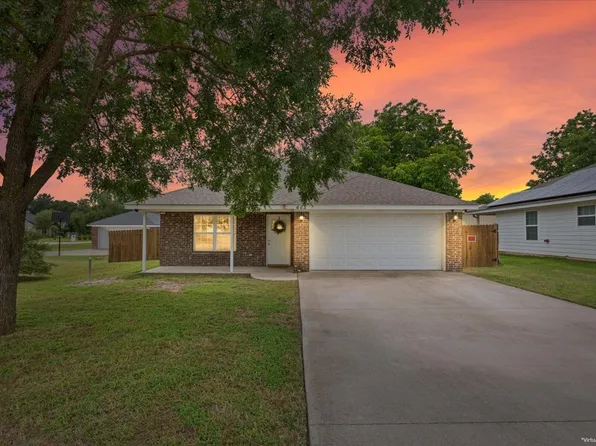 605 Powers St, Waco, TX 76705