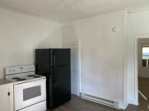 424 Greensboro St #1 Photo 1