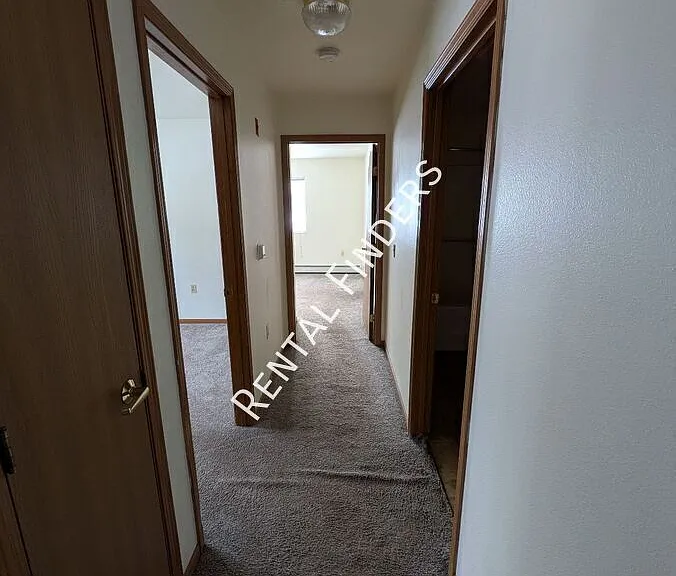 907 Madison Ave #16 — Photo 2
