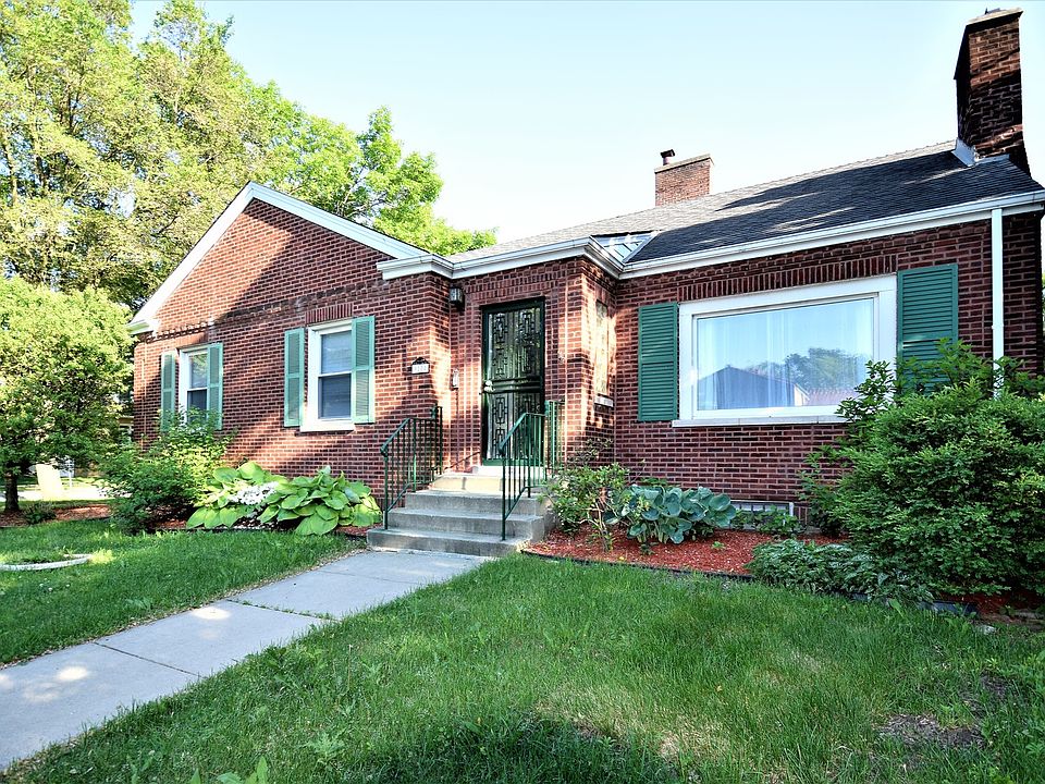 1st image of 9000 S Oakley Ave