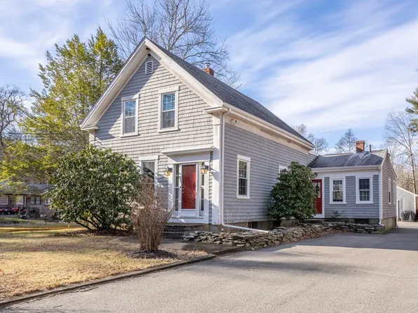 361 Plymouth St, Middleboro, MA 02346