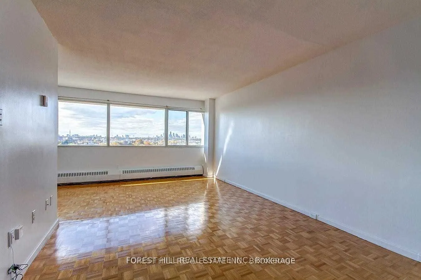 2 bed, $2,450 — Photo 4