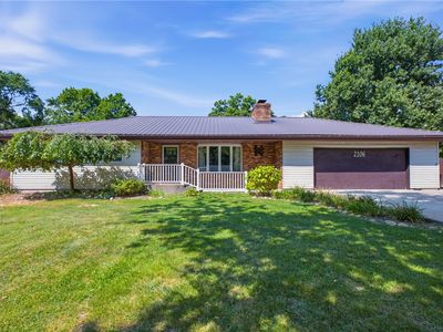 2106 Stoner Dr E, Charleston, IL, 61920