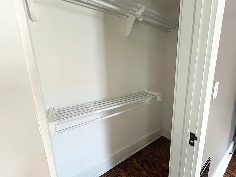 640 N Grant St — Photo 18