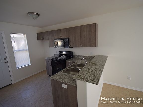 4th image of 3007 Linda Vista St APT B