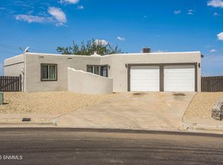 740 Lariat Dr, Las Cruces, NM 88011