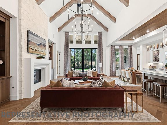 2nd image of 1000 Everglade Way