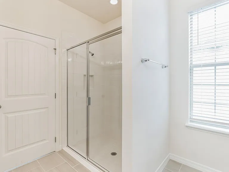 16506 Point Rock Dr — Photo 11