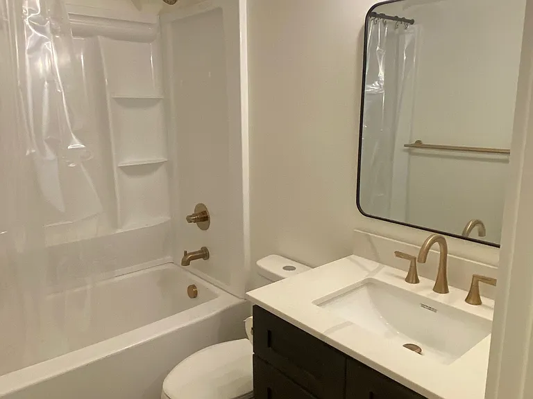 138 Ash Ln — Photo 11
