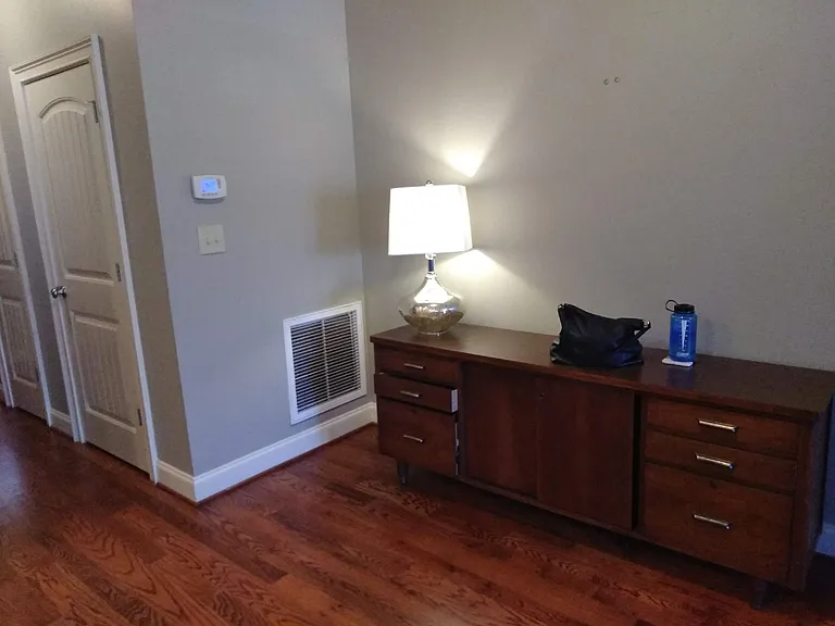 170 Woodrow St #B4 — Photo 4
