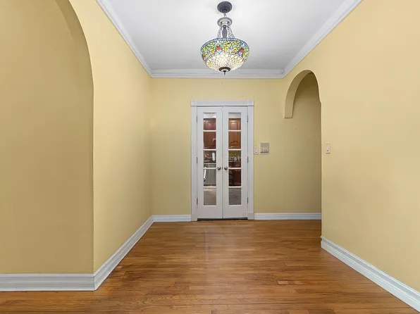 83-44 Lefferts Blvd APT 1F, Kew Gardens, NY 11415