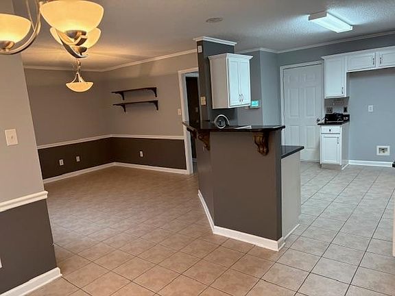 5th image of 80 Whispering Ridge Cv