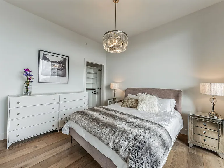 70 Rainey St #1703 — Photo 12