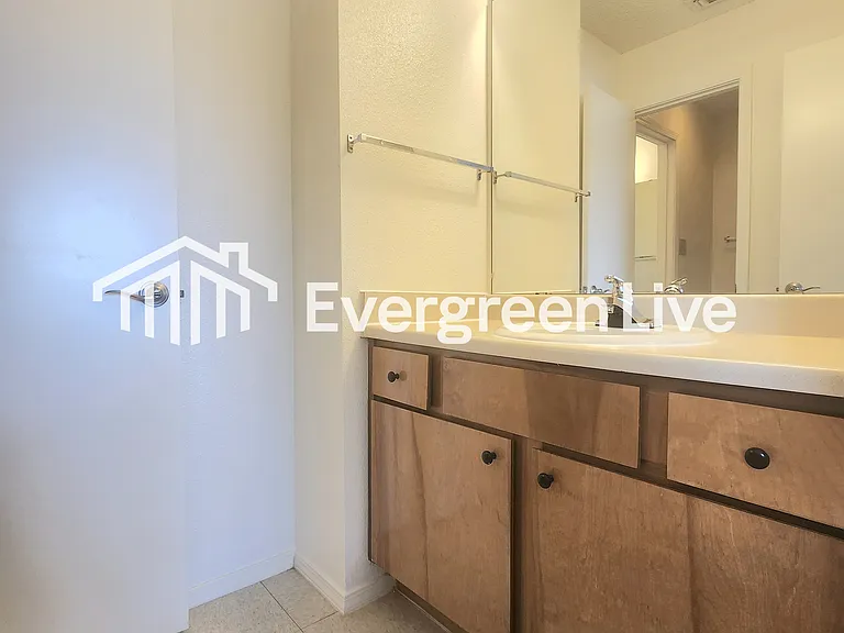 2144 Tesuque Ct — Photo 22