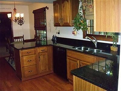 3rd image of 2130 Old Vienna Dr
