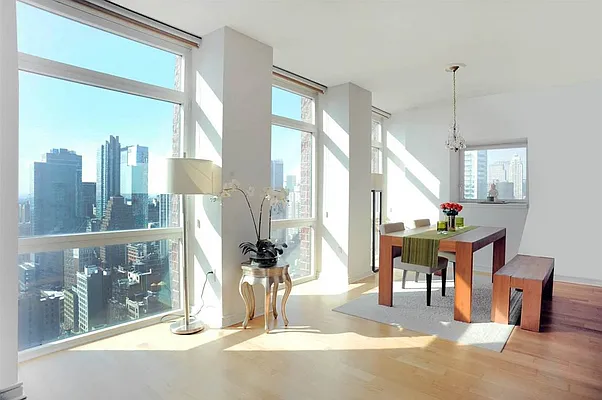 Rented by Town Residential | media 10