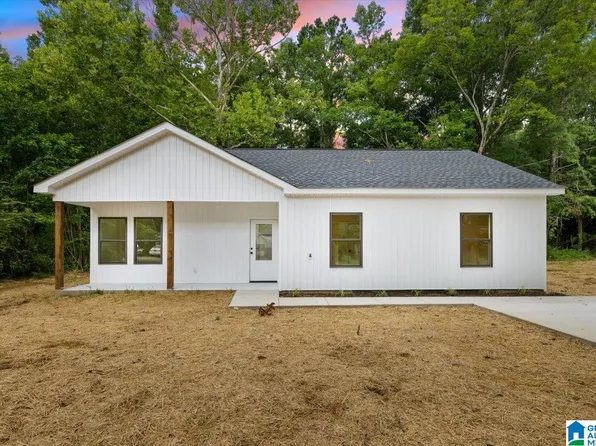313 NE Self Dr, Hanceville, AL 35077