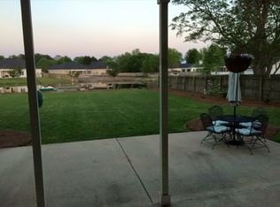 129 Knights Brg, Warner Robins, GA 31093