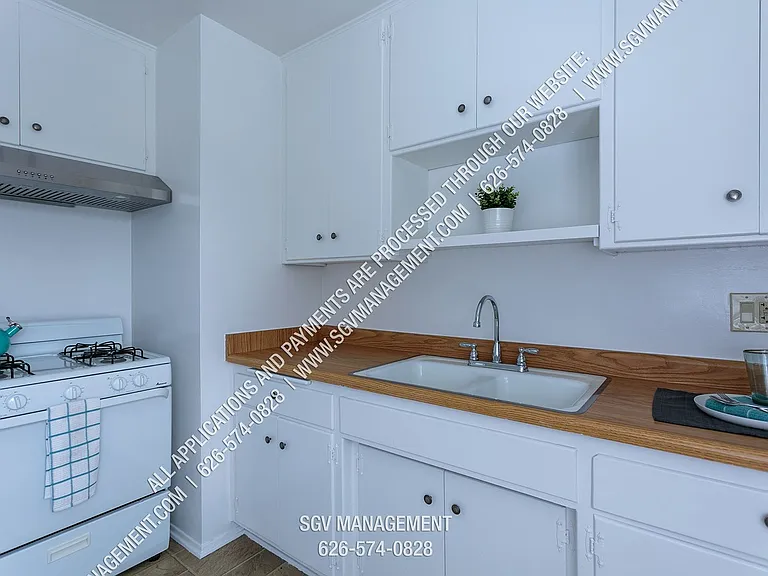 506-524 Parker Dr — Photo 8