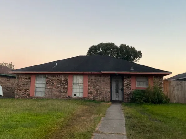 9185 Mapes St, Beaumont, TX 77707