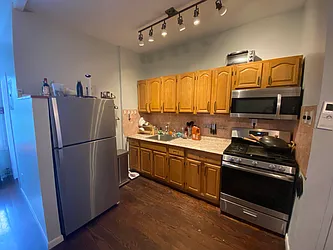 Rented by Premier Metro Realty Corp