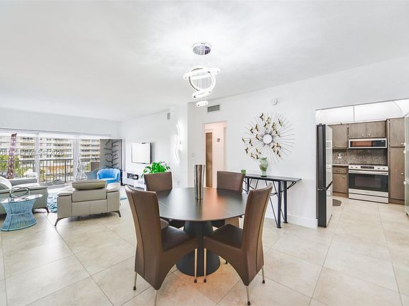 3rd image of 1980 S Ocean Dr APT 4B