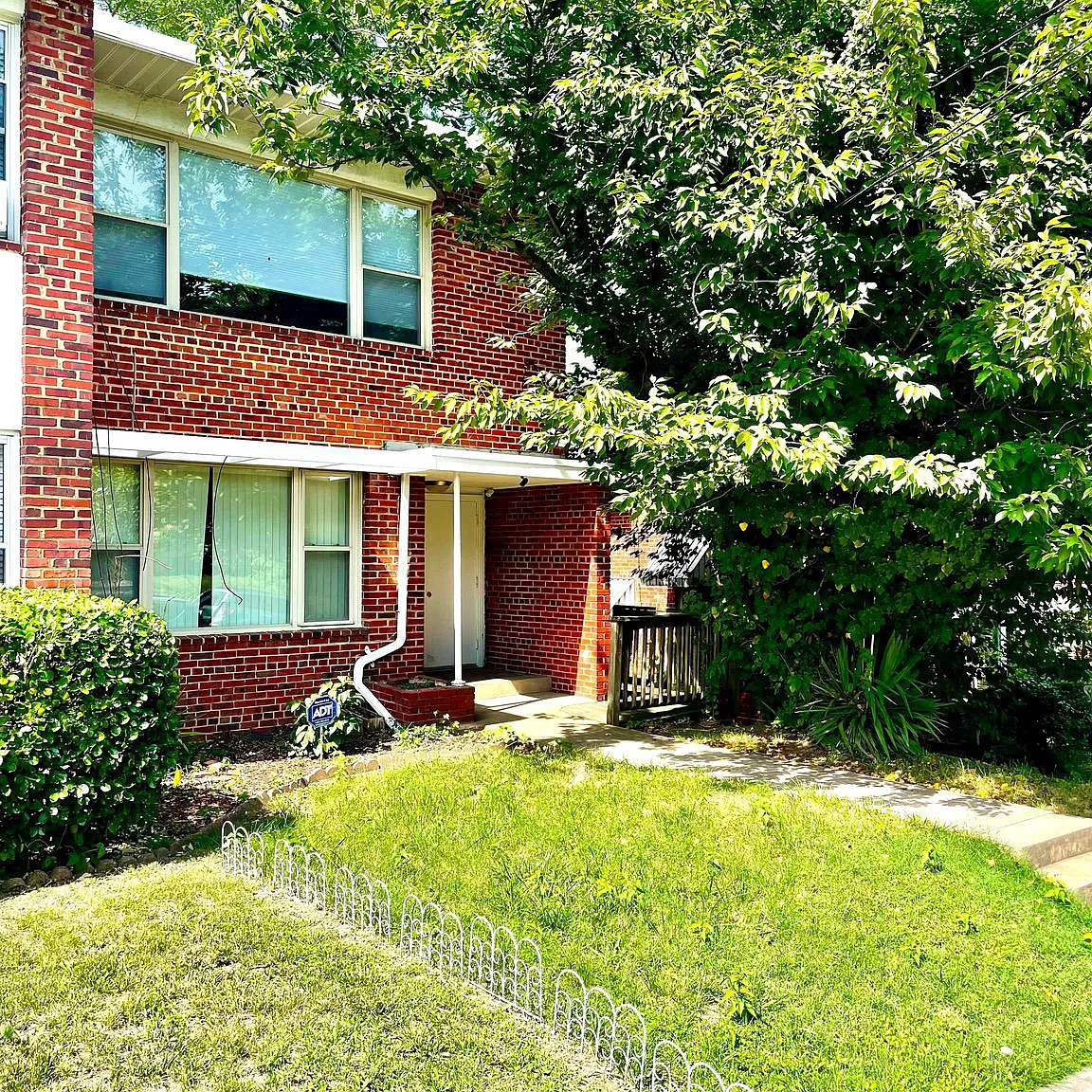 1 bed, 703 sqft, $1,450 — Photo 2
