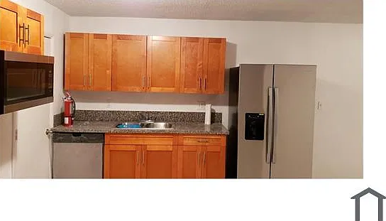 3 bed, 1200 sqft, $2,350 — Photo 2
