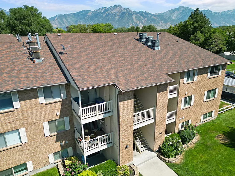 480 E Brandt Ct — Photo 10
