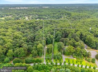 17101 Overhill Rd, Rockville, MD 20855