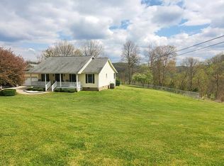 522 Cynthia Chapel Rd, Louisa, KY 41230