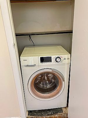 3rd image of 820 W 180th St APT 54