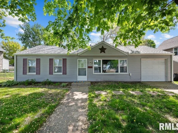 2043 30th St, Rock Island, IL 61201