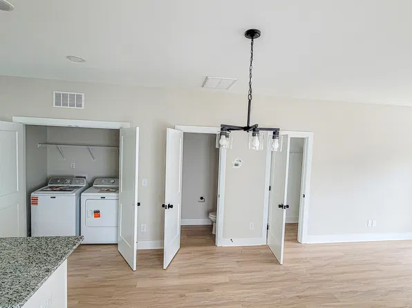 212 N Yadkin Ave #A, Spencer, NC 28159