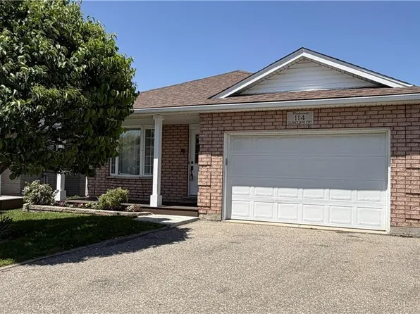 114 Glencliffe Ct, Kitchener, ON N2B 3X1